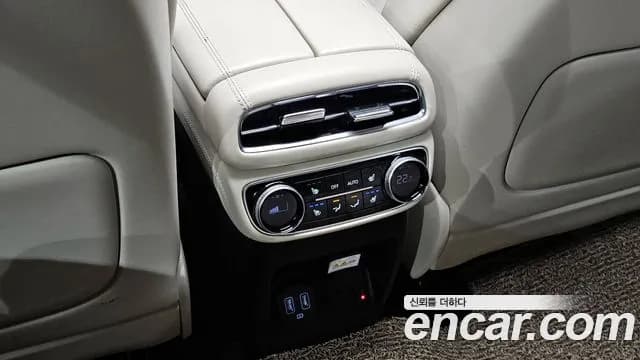 2020 Genesis GV80 3.0 Diesel AWD Sold VIN KMTHB81DDLU017871 – rear exterior 2020 Genesis GV80 3.0 Diesel AWD Sold VIN KMTHB81DDLU017871 – rear exterior