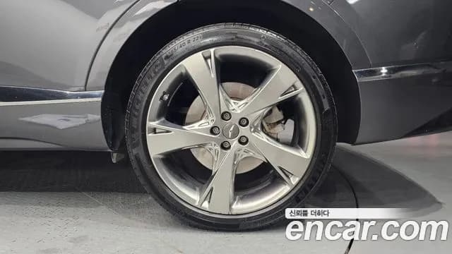 2020 Genesis GV80 3.0 Diesel AWD Sold VIN KMTHB81DDLU030180 – exterior detail 2020 Genesis GV80 3.0 Diesel AWD Sold VIN KMTHB81DDLU030180 – exterior detail