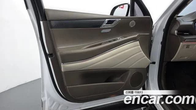 2020 Genesis GV80 3.0 Diesel AWD Sold VIN KMTHB81DDLU031701 – exterior detail 2020 Genesis GV80 3.0 Diesel AWD Sold VIN KMTHB81DDLU031701 – exterior detail