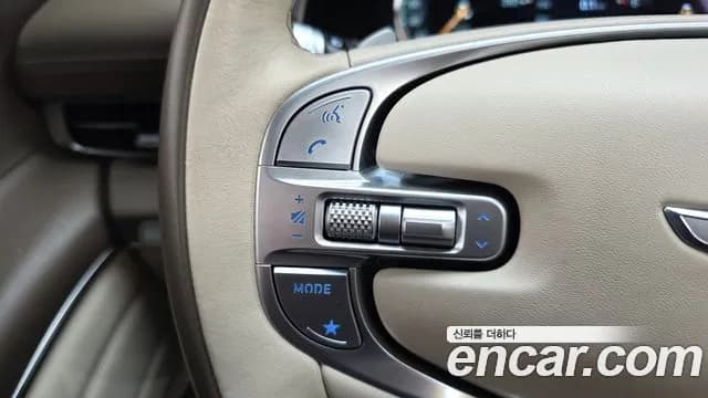2020 Genesis GV80 3.0 Diesel AWD Sold VIN KMTHB81DDLU031701 – trunk area 2020 Genesis GV80 3.0 Diesel AWD Sold VIN KMTHB81DDLU031701 – trunk area
