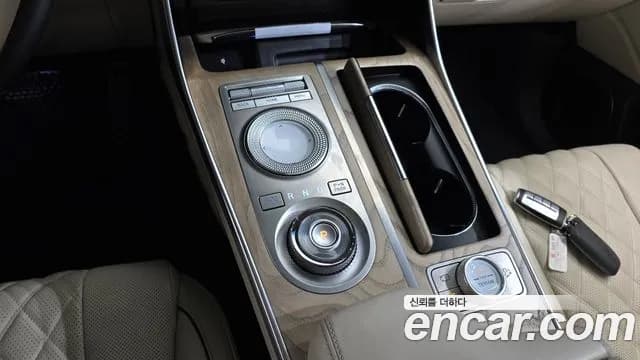 2022 Genesis GV80 3.0 Diesel AWD Sold VIN KMTHB81DDNU084411 – trunk area 2022 Genesis GV80 3.0 Diesel AWD Sold VIN KMTHB81DDNU084411 – trunk area