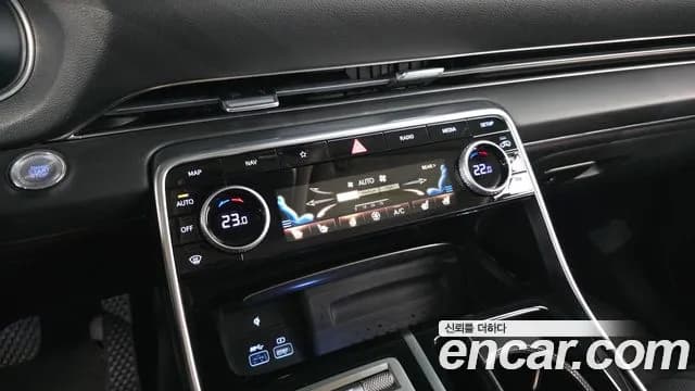2022 Genesis GV80 3.0 Diesel AWD Sold VIN KMTHB81DDNU124334 – photo 13 2022 Genesis GV80 3.0 Diesel AWD Sold VIN KMTHB81DDNU124334 – photo 13