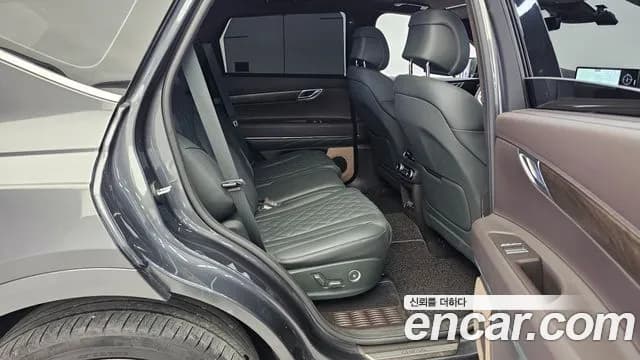 2022 Genesis GV80 3.0 Diesel AWD Sold VIN KMTHB81DDNU134077 – trunk area 2022 Genesis GV80 3.0 Diesel AWD Sold VIN KMTHB81DDNU134077 – trunk area