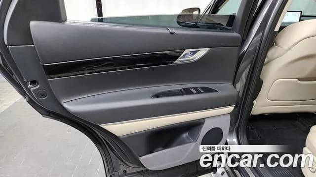 2020 Genesis GV80 3.5T Gasoline AWD Sold VIN KMTHC81CDLU006687 – photo 12 2020 Genesis GV80 3.5T Gasoline AWD Sold VIN KMTHC81CDLU006687 – photo 12