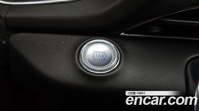 2020 Genesis GV80 3.5T Gasoline AWD Sold VIN KMTHC81CDLU014535 – exterior detail 2020 Genesis GV80 3.5T Gasoline AWD Sold VIN KMTHC81CDLU014535 – exterior detail