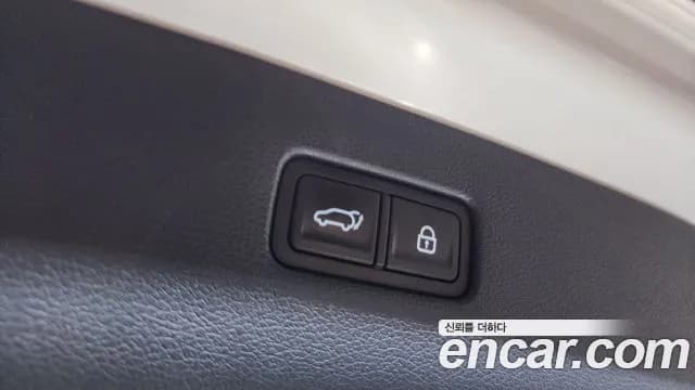 2020 Genesis GV80 3.5T Gasoline AWD Sold VIN KMTHC81CDLU016182 – photo 13 2020 Genesis GV80 3.5T Gasoline AWD Sold VIN KMTHC81CDLU016182 – photo 13