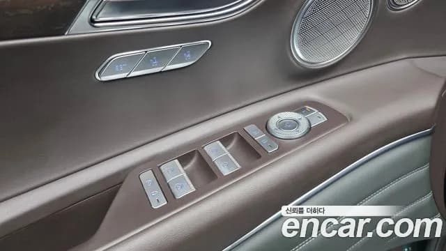 2020 Genesis GV80 3.5T Gasoline AWD Sold VIN KMTHC81CDLU023396 – rear exterior 2020 Genesis GV80 3.5T Gasoline AWD Sold VIN KMTHC81CDLU023396 – rear exterior