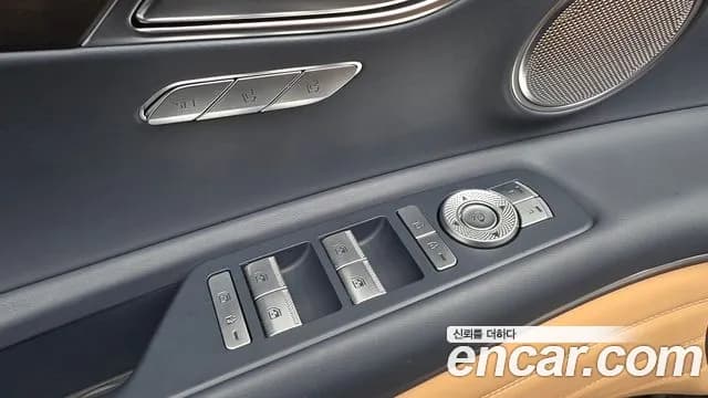 2020 Genesis GV80 3.5T Gasoline AWD Sold VIN KMTHC81CDLU026622 – exterior detail 2020 Genesis GV80 3.5T Gasoline AWD Sold VIN KMTHC81CDLU026622 – exterior detail
