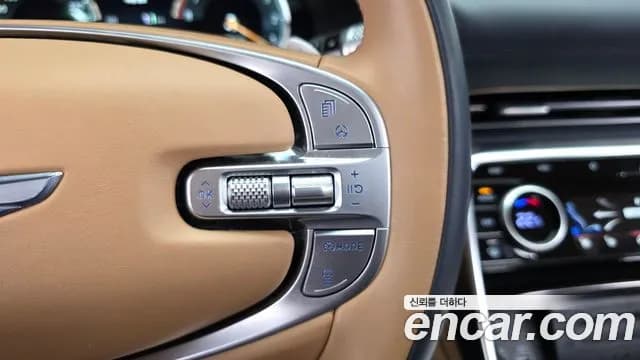 2021 Genesis GV80 3.5T Gasoline AWD Sold VIN KMTHC81CDMU064853 – exterior detail 2021 Genesis GV80 3.5T Gasoline AWD Sold VIN KMTHC81CDMU064853 – exterior detail