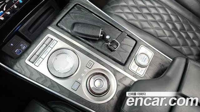 2022 Genesis GV80 3.5T Gasoline AWD Sold VIN KMTHC81CDNU083694 – interior seats 2022 Genesis GV80 3.5T Gasoline AWD Sold VIN KMTHC81CDNU083694 – interior seats