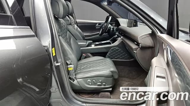 2022 Genesis GV80 3.5T Gasoline AWD Sold VIN KMTHC81CDNU083694 – exterior detail 2022 Genesis GV80 3.5T Gasoline AWD Sold VIN KMTHC81CDNU083694 – exterior detail