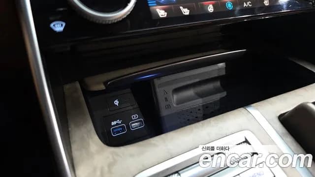 2022 Genesis GV80 3.5T Gasoline AWD Sold VIN KMTHC81CDNU127441 – exterior detail 2022 Genesis GV80 3.5T Gasoline AWD Sold VIN KMTHC81CDNU127441 – exterior detail