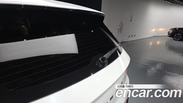 2022 Genesis GV80 3.5T Gasoline AWD Sold VIN KMTHC81CDNU127441 – undercarriage 2022 Genesis GV80 3.5T Gasoline AWD Sold VIN KMTHC81CDNU127441 – undercarriage