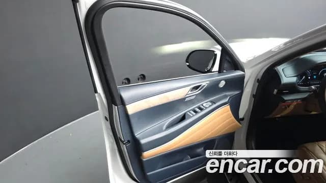 2022 Genesis GV80 3.5T Gasoline AWD Sold VIN KMTHC81CDNU127441 – photo 43 2022 Genesis GV80 3.5T Gasoline AWD Sold VIN KMTHC81CDNU127441 – photo 43