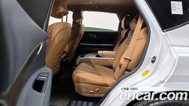 2022 Genesis GV80 3.5T Gasoline AWD Sold VIN KMTHC81CDNU133872 – exterior detail 2022 Genesis GV80 3.5T Gasoline AWD Sold VIN KMTHC81CDNU133872 – exterior detail