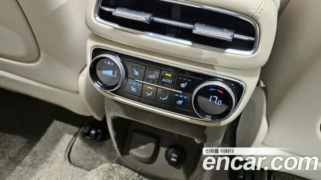 2023 Genesis GV80 3.5T Gasoline AWD Sold VIN KMTHC81CDPU135613 – exterior detail 2023 Genesis GV80 3.5T Gasoline AWD Sold VIN KMTHC81CDPU135613 – exterior detail