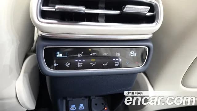 2024 Genesis GV80 3.5T Gasoline AWD Sold VIN KMTHC81CDRU215352 – photo 16 2024 Genesis GV80 3.5T Gasoline AWD Sold VIN KMTHC81CDRU215352 – photo 16