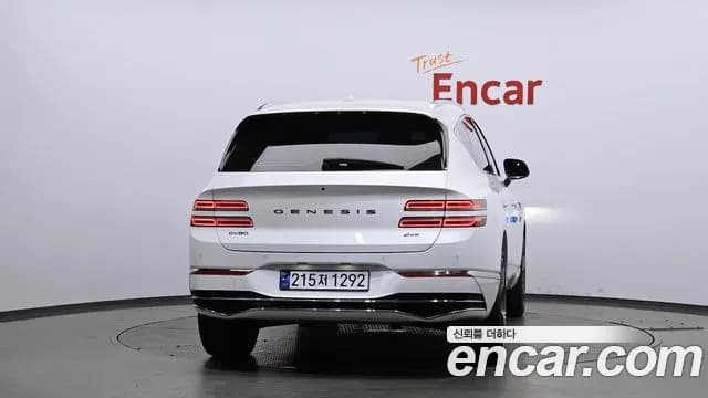 2024 Genesis GV80 3.5T Gasoline AWD Sold VIN KMTHC81CDRU216239 – exterior detail 2024 Genesis GV80 3.5T Gasoline AWD Sold VIN KMTHC81CDRU216239 – exterior detail