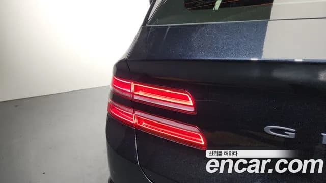 2025 Genesis GV80 3.5T Gasoline AWD Sold VIN KMTHC81CDSU258378 – trunk area 2025 Genesis GV80 3.5T Gasoline AWD Sold VIN KMTHC81CDSU258378 – trunk area