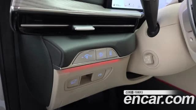 2025 Genesis GV80 3.5T Gasoline AWD Sold VIN KMTHC81CDSU278083 – exterior detail 2025 Genesis GV80 3.5T Gasoline AWD Sold VIN KMTHC81CDSU278083 – exterior detail