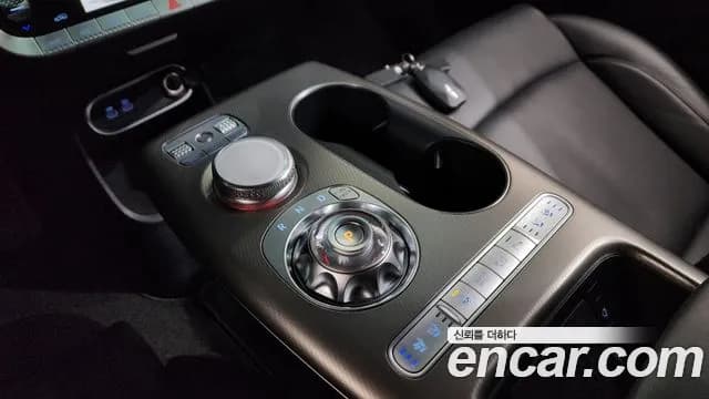 2022 Genesis GV60 Standard Sold VIN KMTKB81AFNU002957 – front exterior 2022 Genesis GV60 Standard Sold VIN KMTKB81AFNU002957 – front exterior