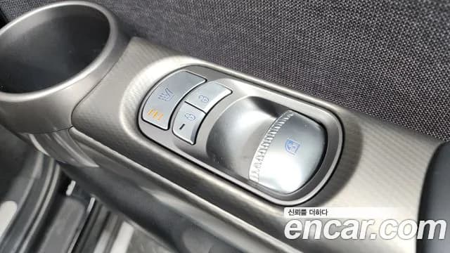 2022 Genesis GV60 Standard Sold VIN KMTKB81AFNU002957 – exterior detail 2022 Genesis GV60 Standard Sold VIN KMTKB81AFNU002957 – exterior detail