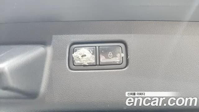 2022 Genesis GV60 Standard Sold VIN KMTKB81AFNU002957 – photo 24 2022 Genesis GV60 Standard Sold VIN KMTKB81AFNU002957 – photo 24