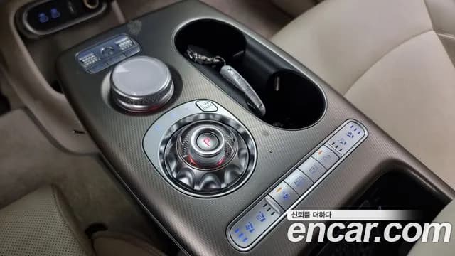 2022 Genesis GV60 Standard AWD Sold VIN KMTKC81CPNU004160 – dashboard 2022 Genesis GV60 Standard AWD Sold VIN KMTKC81CPNU004160 – dashboard