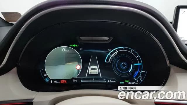 2022 Genesis Electrified GV70 e-AWD Sold VIN KMTMA811PNU000456 – front exterior 2022 Genesis Electrified GV70 e-AWD Sold VIN KMTMA811PNU000456 – front exterior
