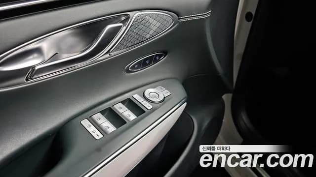 2022 Genesis Electrified GV70 e-AWD Sold VIN KMTMA811PNU000848 – undercarriage 2022 Genesis Electrified GV70 e-AWD Sold VIN KMTMA811PNU000848 – undercarriage
