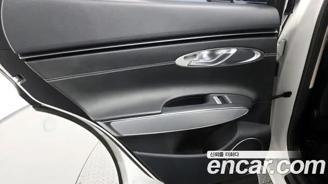 2022 Genesis Electrified GV70 e-AWD Sold VIN KMTMA811PNU001678 – rear exterior 2022 Genesis Electrified GV70 e-AWD Sold VIN KMTMA811PNU001678 – rear exterior