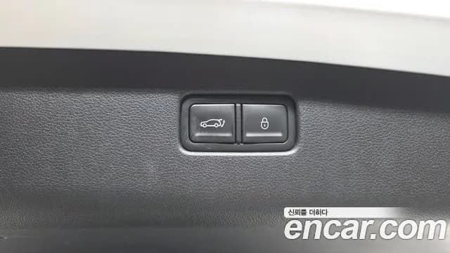 2022 Genesis Electrified GV70 e-AWD Sold VIN KMTMA811PNU001678 – photo 28 2022 Genesis Electrified GV70 e-AWD Sold VIN KMTMA811PNU001678 – photo 28
