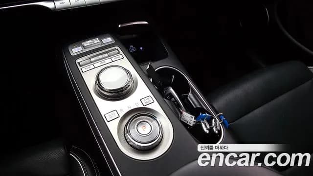 2022 Genesis Electrified GV70 e-AWD Sold VIN KMTMA811PNU002431 – photo 12 2022 Genesis Electrified GV70 e-AWD Sold VIN KMTMA811PNU002431 – photo 12