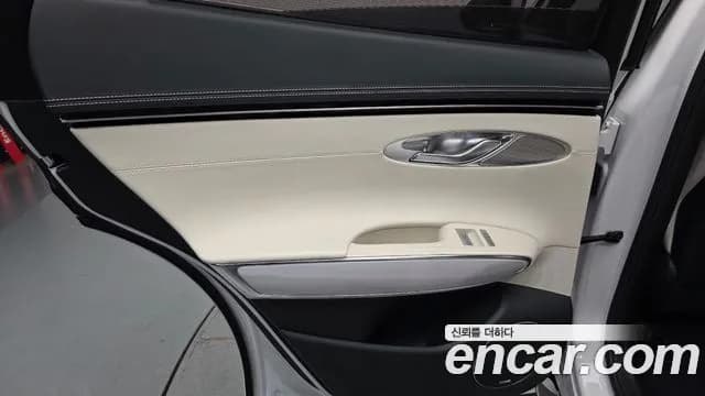 2022 Genesis Electrified GV70 e-AWD Sold VIN KMTMA811PNU002687 – photo 35 2022 Genesis Electrified GV70 e-AWD Sold VIN KMTMA811PNU002687 – photo 35