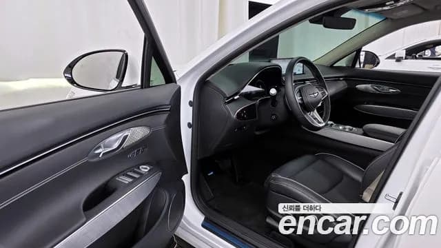 2022 Genesis Electrified GV70 e-AWD Sold VIN KMTMA811PNU006959 – dashboard 2022 Genesis Electrified GV70 e-AWD Sold VIN KMTMA811PNU006959 – dashboard