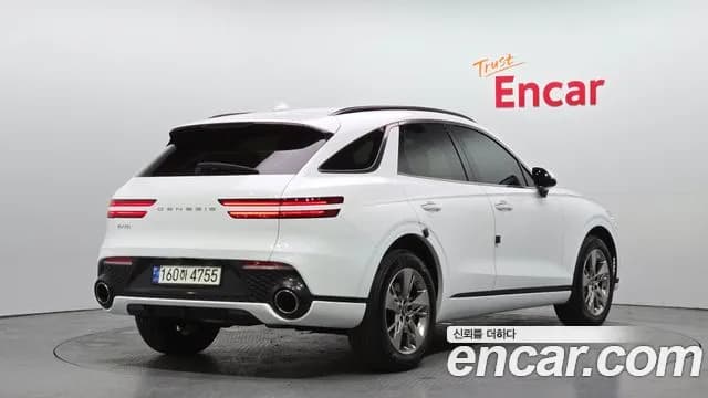 2021 Genesis GV70 2.5T Gasoline 2WD Sold VIN KMTMA81BBMU009173 – front exterior 2021 Genesis GV70 2.5T Gasoline 2WD Sold VIN KMTMA81BBMU009173 – front exterior