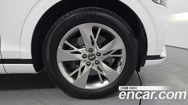 2021 Genesis GV70 2.5T Gasoline 2WD Sold VIN KMTMA81BBMU009173 – odometer reading 2021 Genesis GV70 2.5T Gasoline 2WD Sold VIN KMTMA81BBMU009173 – odometer reading