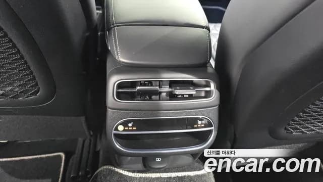 2021 Genesis GV70 2.5T Gasoline 2WD Sold VIN KMTMA81BBMU009173 – photo 20 2021 Genesis GV70 2.5T Gasoline 2WD Sold VIN KMTMA81BBMU009173 – photo 20