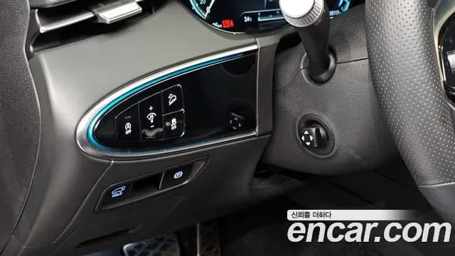 2021 Genesis GV70 2.5T Gasoline 2WD Sold VIN KMTMA81BBMU031735 – dashboard 2021 Genesis GV70 2.5T Gasoline 2WD Sold VIN KMTMA81BBMU031735 – dashboard