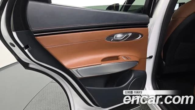 2021 Genesis GV70 2.5T Gasoline 2WD Sold VIN KMTMA81BBMU031793 – photo 33 2021 Genesis GV70 2.5T Gasoline 2WD Sold VIN KMTMA81BBMU031793 – photo 33