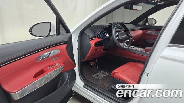 2021 Genesis GV70 2.5T Gasoline 2WD Sold VIN KMTMA81BBMU043122 – interior seats 2021 Genesis GV70 2.5T Gasoline 2WD Sold VIN KMTMA81BBMU043122 – interior seats