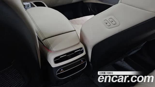2022 Genesis GV70 2.5T Gasoline 2WD Sold VIN KMTMA81BBNU052396 – dashboard 2022 Genesis GV70 2.5T Gasoline 2WD Sold VIN KMTMA81BBNU052396 – dashboard