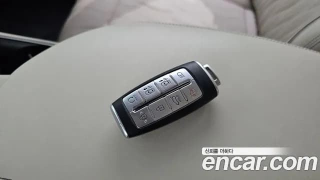 2022 Genesis GV70 2.5T Gasoline 2WD Sold VIN KMTMA81BBNU052396 – photo 12 2022 Genesis GV70 2.5T Gasoline 2WD Sold VIN KMTMA81BBNU052396 – photo 12