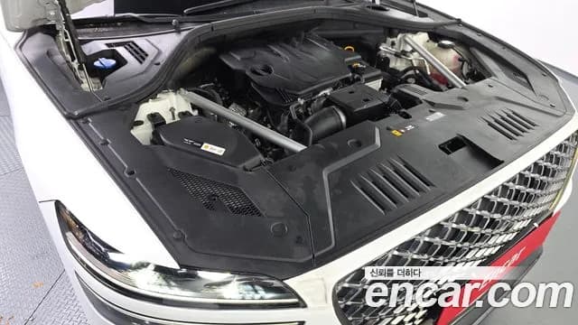 2022 Genesis GV70 2.5T Gasoline 2WD Sold VIN KMTMA81BBNU054999 – front exterior 2022 Genesis GV70 2.5T Gasoline 2WD Sold VIN KMTMA81BBNU054999 – front exterior