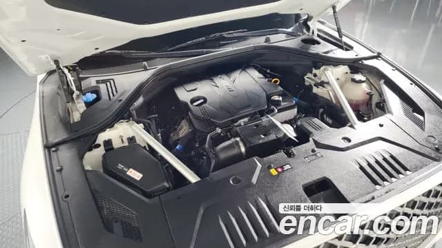 2022 Genesis GV70 2.5T Gasoline 2WD Sold VIN KMTMA81BBNU058436 – exterior detail 2022 Genesis GV70 2.5T Gasoline 2WD Sold VIN KMTMA81BBNU058436 – exterior detail