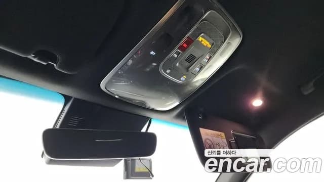 2022 Genesis GV70 2.5T Gasoline 2WD Sold VIN KMTMA81BBNU058436 – photo 28 2022 Genesis GV70 2.5T Gasoline 2WD Sold VIN KMTMA81BBNU058436 – photo 28