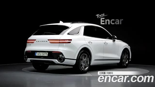 2022 Genesis GV70 2.5T Gasoline 2WD Sold VIN KMTMA81BBNU066074 – front exterior 2022 Genesis GV70 2.5T Gasoline 2WD Sold VIN KMTMA81BBNU066074 – front exterior