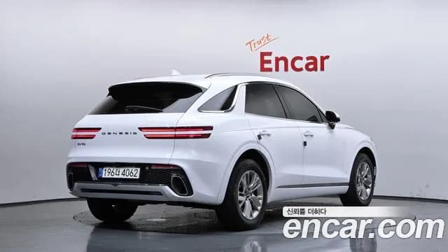2022 Genesis GV70 2.5T Gasoline 2WD Sold VIN KMTMA81BBNU075691 – front exterior 2022 Genesis GV70 2.5T Gasoline 2WD Sold VIN KMTMA81BBNU075691 – front exterior