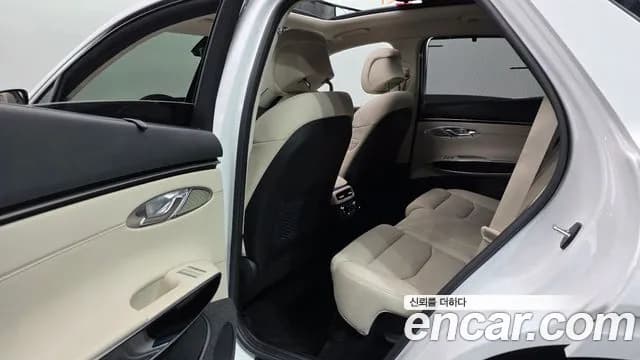 2024 Genesis GV70 2.5T Gasoline 2WD Sold VIN KMTMA81BBRU163956 – interior seats 2024 Genesis GV70 2.5T Gasoline 2WD Sold VIN KMTMA81BBRU163956 – interior seats