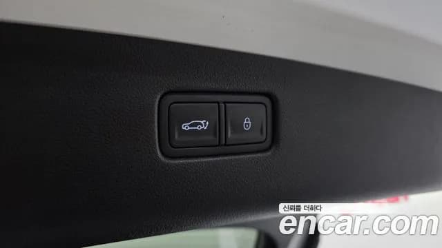 2024 Genesis GV70 2.5T Gasoline 2WD Sold VIN KMTMA81BBRU163956 – photo 15 2024 Genesis GV70 2.5T Gasoline 2WD Sold VIN KMTMA81BBRU163956 – photo 15